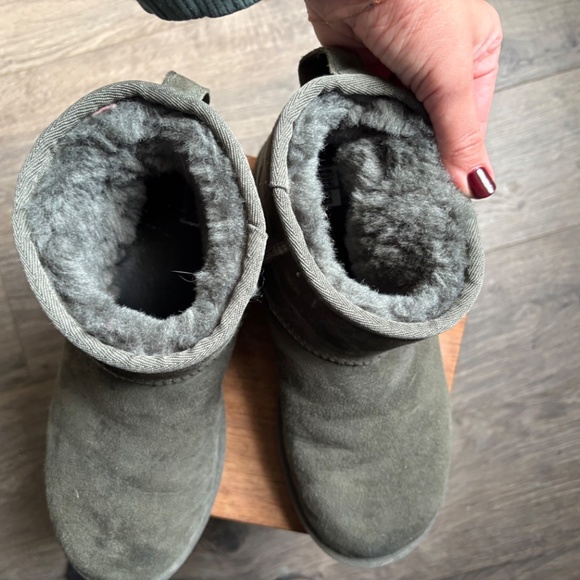 Ugg Moss Green Ankle Boots - Picture 2 of 6